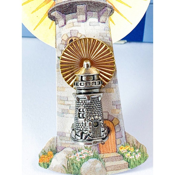 Avon Light House Tac Pin & John 8:12 Bookmark - 2001 - New in Box - Picture 1 of 7